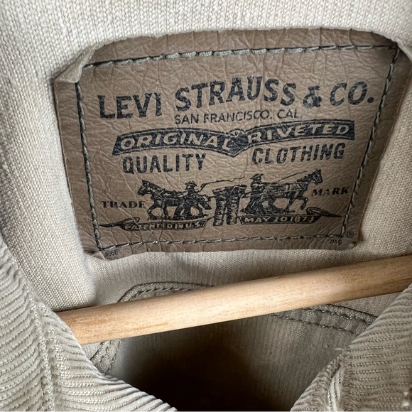 Levi’s Corduroy White Tab Jacket - Picture 5 of 5